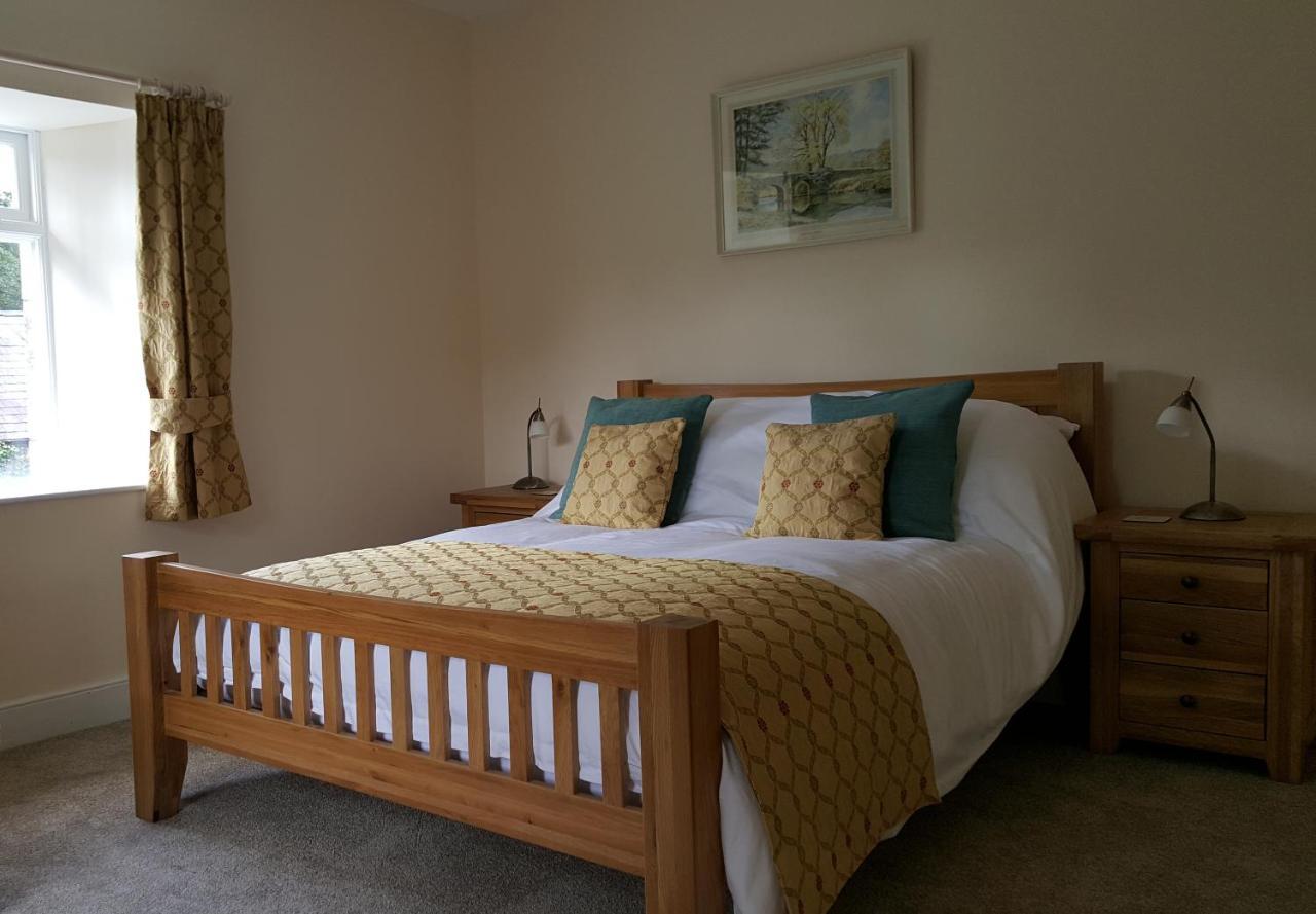 Pontyclerc Farm House Bed And Breakfast Ammanford Zewnętrze zdjęcie