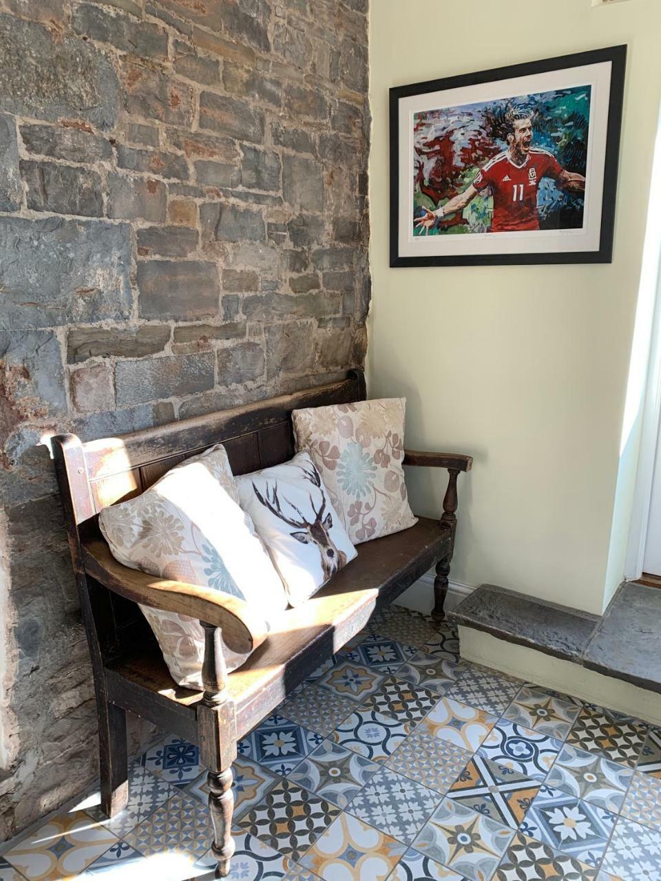 Pontyclerc Farm House Bed And Breakfast Ammanford Zewnętrze zdjęcie